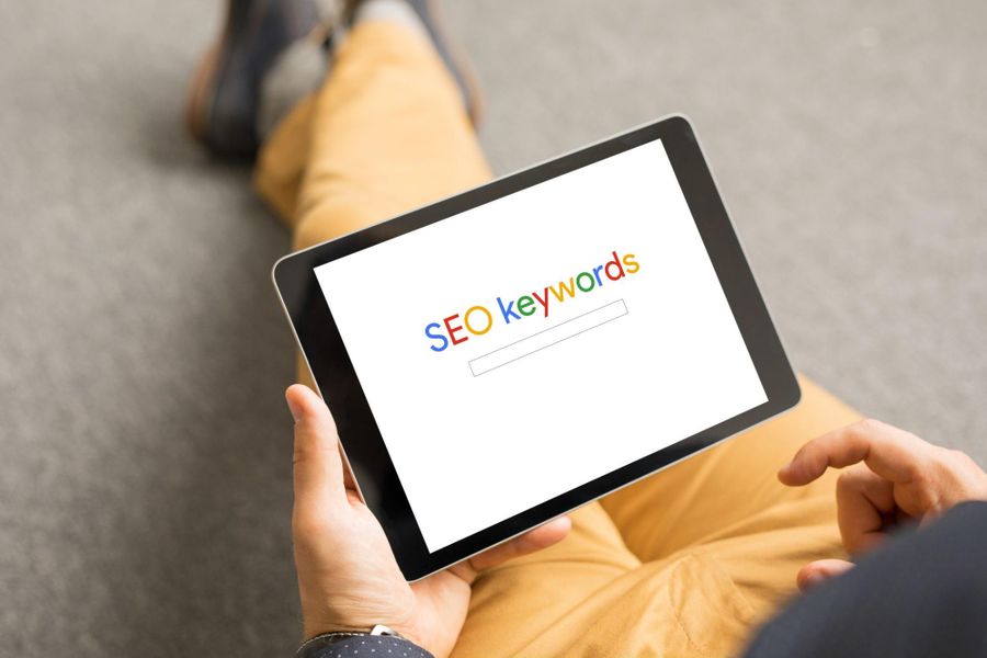 Searching for SEO keywords on Google